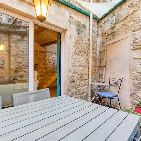 度假居 Maison De Village De 80m2 *