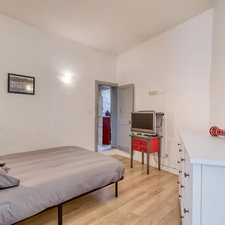 בית נופש Maison De Village De 80m2 Lansargues