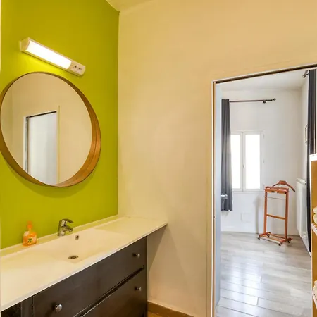 בית נופש Maison De Village De 80m2